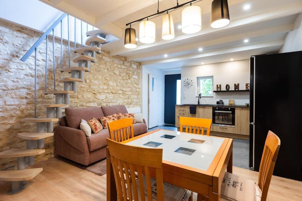 Grand T2 Cosy Proche Futuroscope Apartment ชาสเซเนย-ดู-ปัวตู ภายนอก รูปภาพ